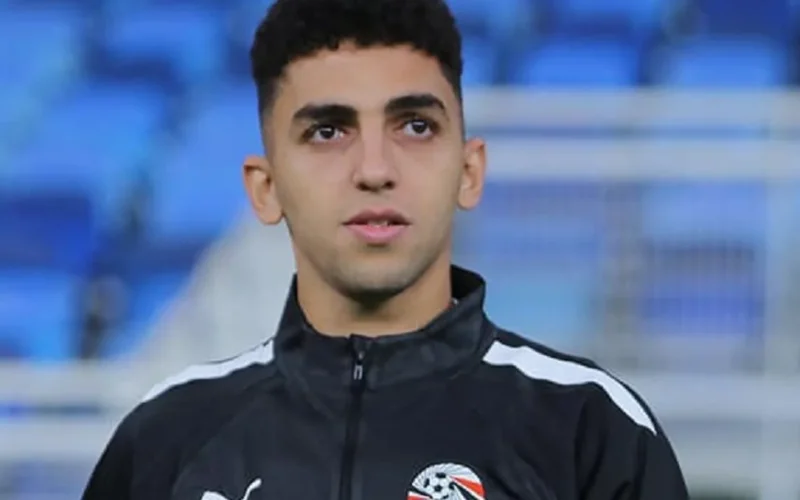 قرار توروب.. كوكا الظهير الأول في تشكيلة الأهلي رغم صفقة يوسف بلعمري الجديدة